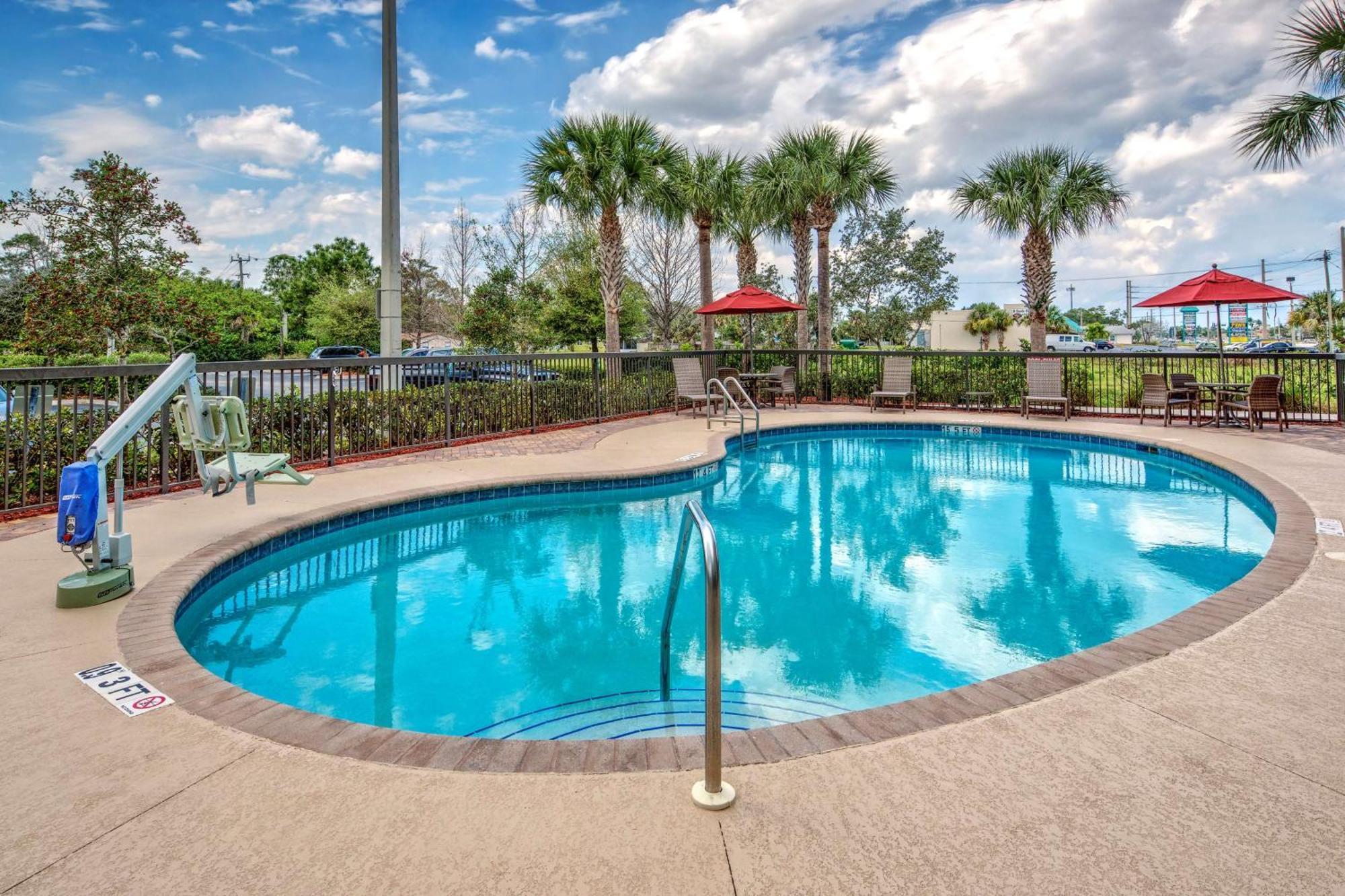 Hampton Inn & Suites Stuart-North Esterno foto